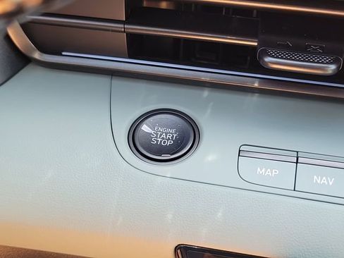 New 2026 Hyundai Elantra Limited FWD image 10