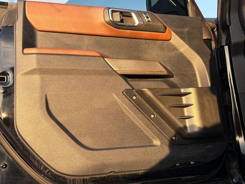 Used 2023 Ford Bronco Outer Banks image 14