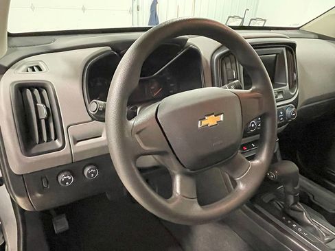 Used 2019 Chevrolet Colorado W/T image 18