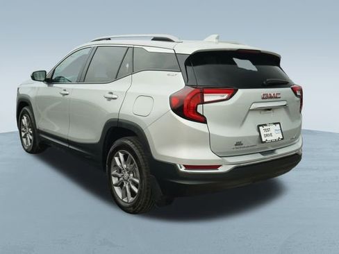 Used 2022 GMC Terrain SLT image 6