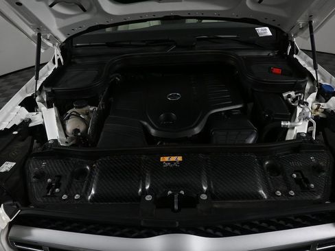 Used 2020 Mercedes-Benz GLS 450 4MATIC image 33
