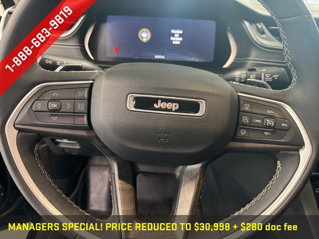 Used 2023 Jeep Grand Cherokee L Limited w/ Trailer Tow Group (B) AWD/4WD image 22