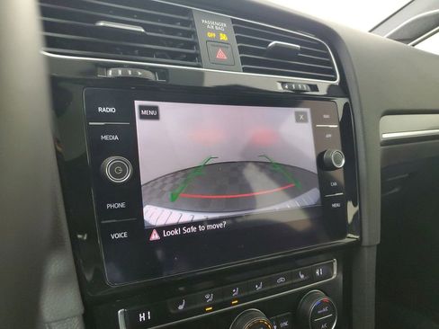 Used 2019 Volkswagen GTI Autobahn image 27