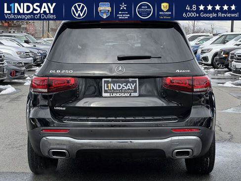 Used 2020 Mercedes-Benz GLB 250 4MATIC image 5
