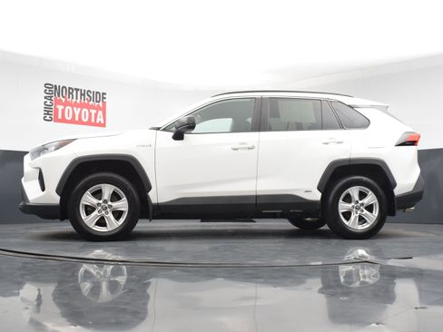 Used 2021 Toyota RAV4 LE AWD/4WD image 24