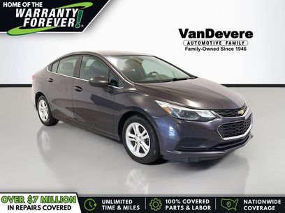 Used 2017 Chevrolet Cruze LT