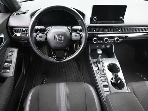 Used 2023 Honda Civic Sport image 10