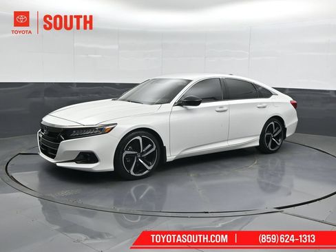 Used 2021 Honda Accord Sport Special Edition image 6