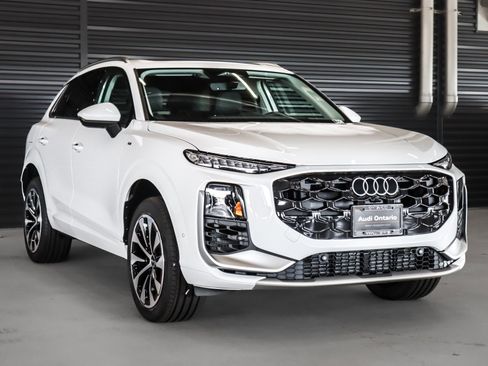 New 2026 Audi Q3 quattro 2.0T AWD/4WD image 12