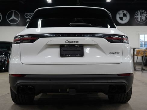 Used 2019 Porsche Cayenne E-Hybrid AWD/4WD image 4