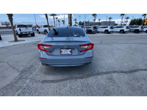 Used 2021 Honda Accord Touring image 7