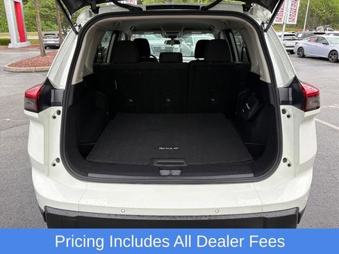 Used 2025 Nissan Rogue S AWD/4WD image 26