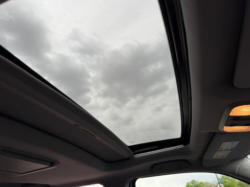 Used 2015 Honda Pilot Touring image 31