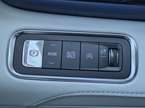 New 2026 Buick Enclave Avenir w/ Super Cruise Package image 25