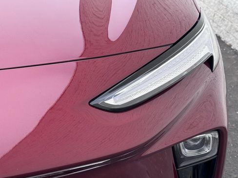 Used 2025 Buick Encore GX Sport Touring image 5