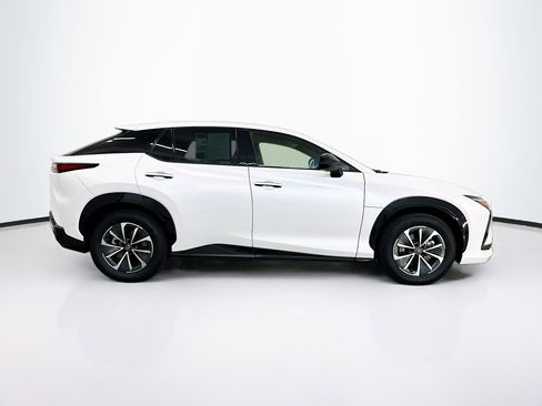 Used 2023 Lexus RZ 450e Premium w/ Technology Package AWD/4WD image 10