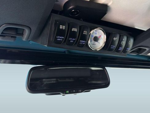 Used 2018 Jeep Wrangler Unlimited Sport S image 19