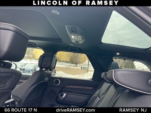 Used 2022 Land Rover Discovery HSE R-Dynamic image 21