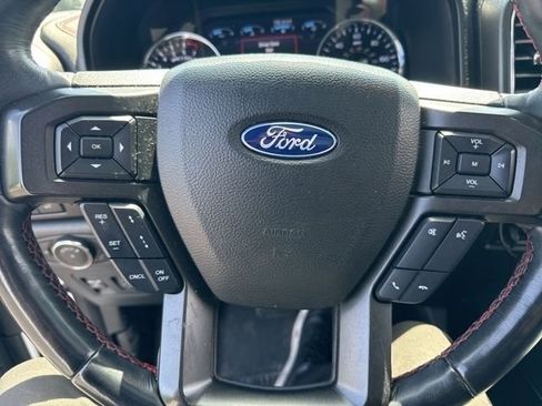 Used 2020 Ford Expedition Limited w/ Equipment Group 303A AWD/4WD image 15