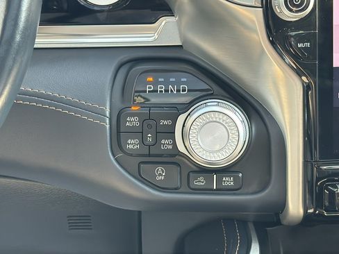 Certified 2025 RAM 1500 Tungsten w/ Off Road Group AWD/4WD image 29