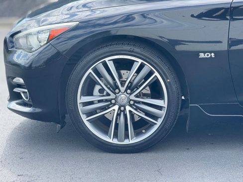 Used 2016 INFINITI Q50 3.0t Premium w/ Driver Assistance Package RWD image 8