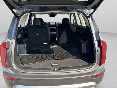 Used 2022 Kia Telluride EX w/ EX Premium Package FWD image 29