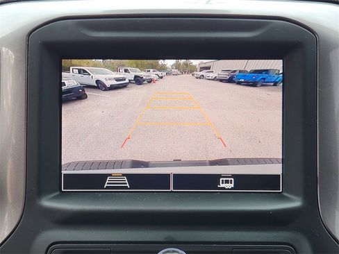 Used 2024 Chevrolet Silverado 2500 Custom w/ Custom Value Package image 22