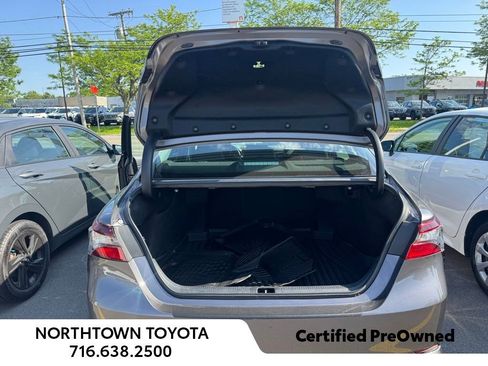 Used 2023 Toyota Camry SE w/ Cold Weather Package AWD/4WD image 19
