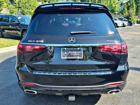 New 2026 Mercedes-Benz GLS 450 4MATIC image 9