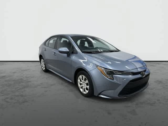Used 2026 Toyota Corolla LE FWD image 6