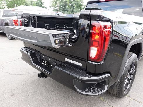 Used 2023 GMC Sierra 1500 Elevation AWD/4WD image 25