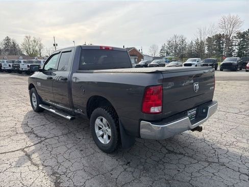 Used 2017 RAM 1500 ST w/ SXT Appearance Group image 5
