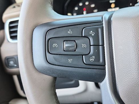 Used 2023 GMC Yukon Denali AWD/4WD image 17