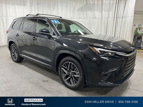 Used 2025 Lexus TX 350 FWD w/ Technology Package image 2