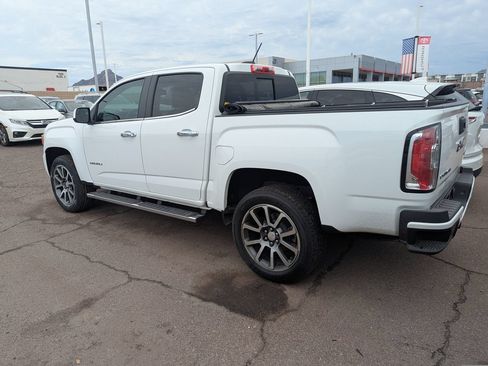 Used 2020 GMC Canyon Denali RWD image 6