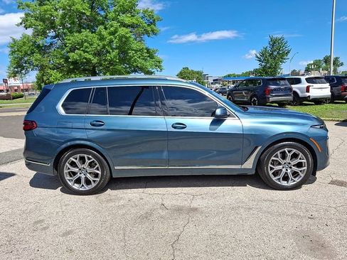 Used 2024 BMW X7 xDrive40i w/ Premium Package AWD/4WD image 7