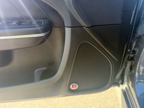 Used 2018 Dodge Charger R/T Scat Pack RWD image 12