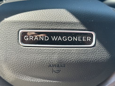 New 2026 Jeep Grand Wagoneer Limited w/ Convenience Group I AWD/4WD image 24