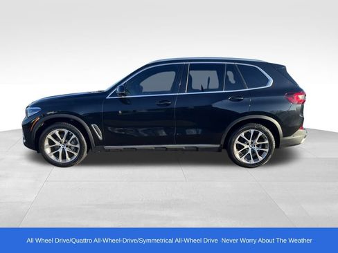Used 2022 BMW X5 xDrive40i AWD/4WD image 2