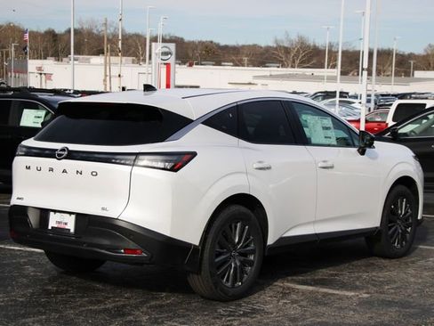 New 2026 Nissan Murano SL image 9