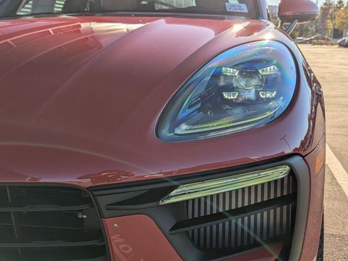 New 2026 Porsche Macan S image 11