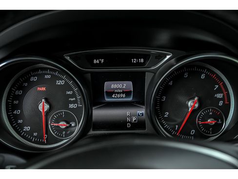 Used 2020 Mercedes-Benz GLA 250 4MATIC image 16