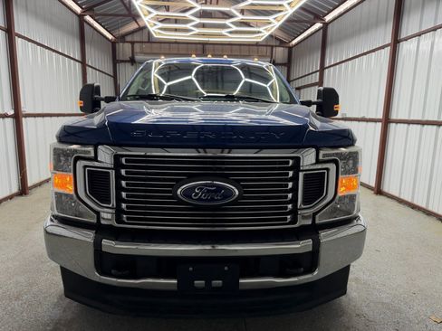 Used 2022 Ford F350 XL w/ STX Appearance Package AWD/4WD image 2