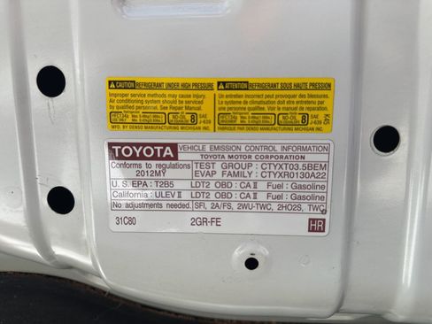 Used 2012 Toyota RAV4 Limited w/ Premium Plus Value Pkg AWD/4WD image 38