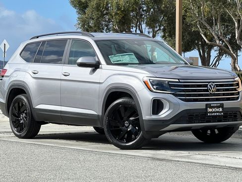 New 2026 Volkswagen Atlas SE AWD/4WD image 2