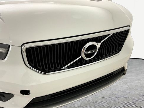 Used 2019 Volvo XC40 T5 Momentum AWD/4WD image 33