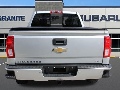 Used 2017 Chevrolet Silverado 1500 LTZ Z71 w/ LTZ Plus Package AWD/4WD image 9