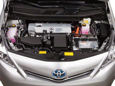 Used 2013 Toyota Prius V Five FWD image 14