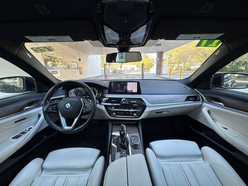 Used 2017 BMW 530i 530i w/ Premium Package image 35