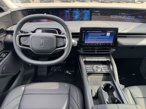 New 2026 Lincoln Nautilus Premier w/ Equipment Group 102A AWD/4WD image 32